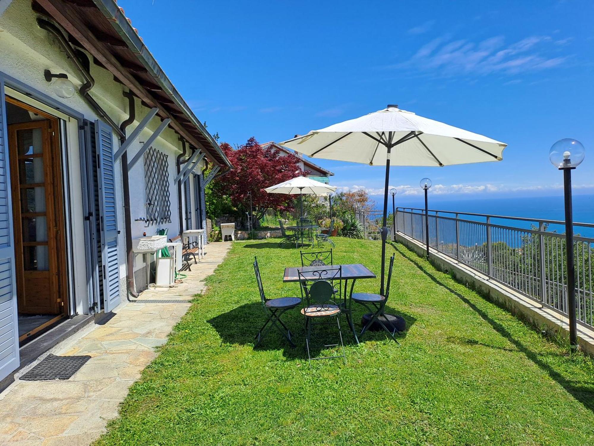 Antemare Bed & Breakfast นอลี ภายนอก รูปภาพ